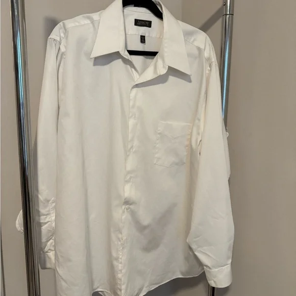 Arrow Men's White Dress Shirt - Picture 1 of 3